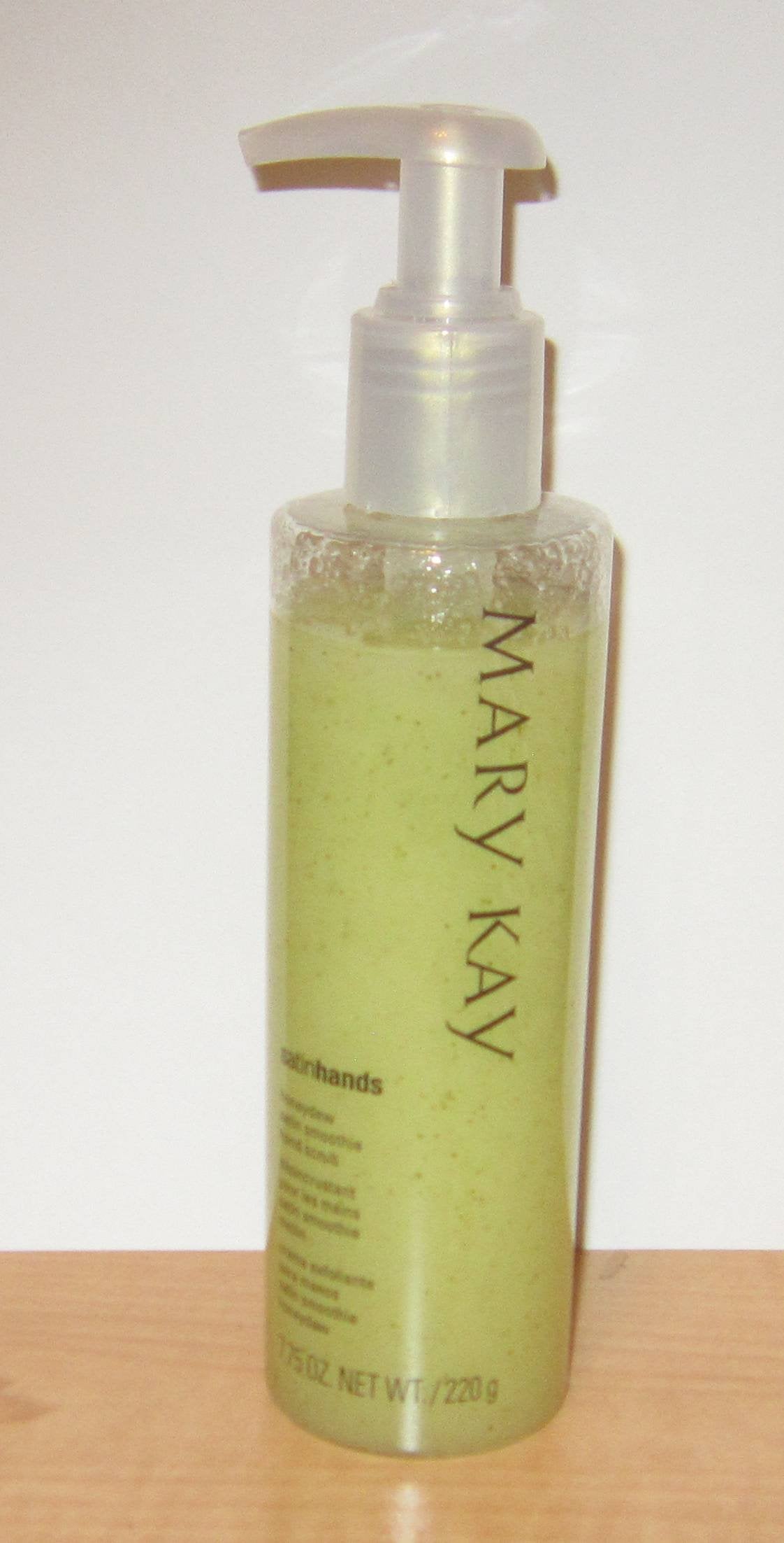 Mary Kay Satin Hands Smoothie Hand Scrub ~ Honeydew ~ 7.75 Oz